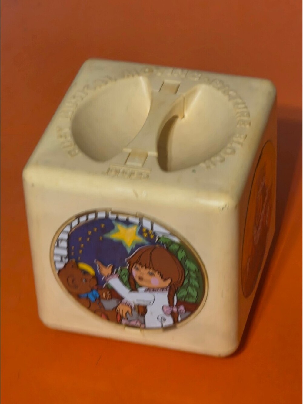 Vintage 1977 Gabriel Toys Busy Musical Moving Picture Block Babyl